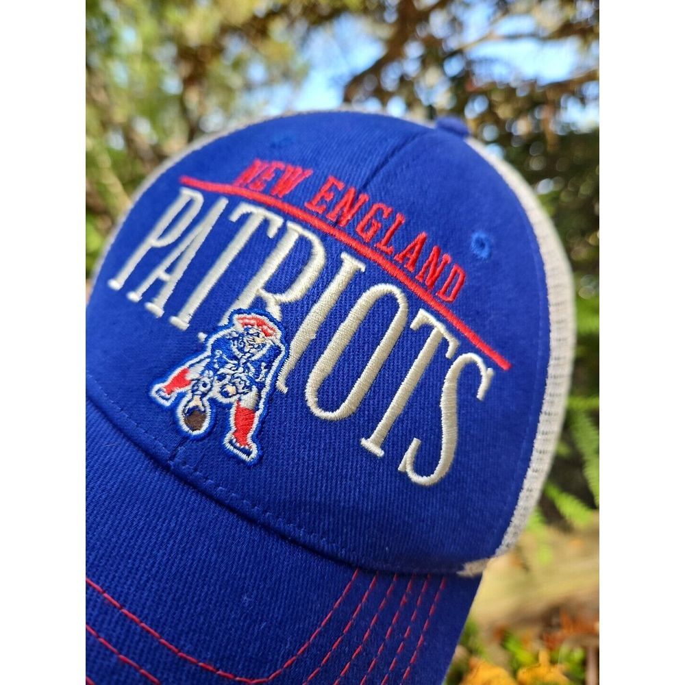 VTG New England Patriots Snapback Hat Mesh Trucker NFL Team Apparel Embroidered